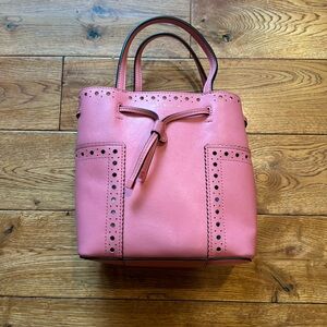 Tory Burch Soft Leather Bucket Bag in Bubblegum Pink, Like New, Great Condition
